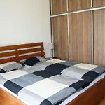 Lejlighed Medvedin 110 *